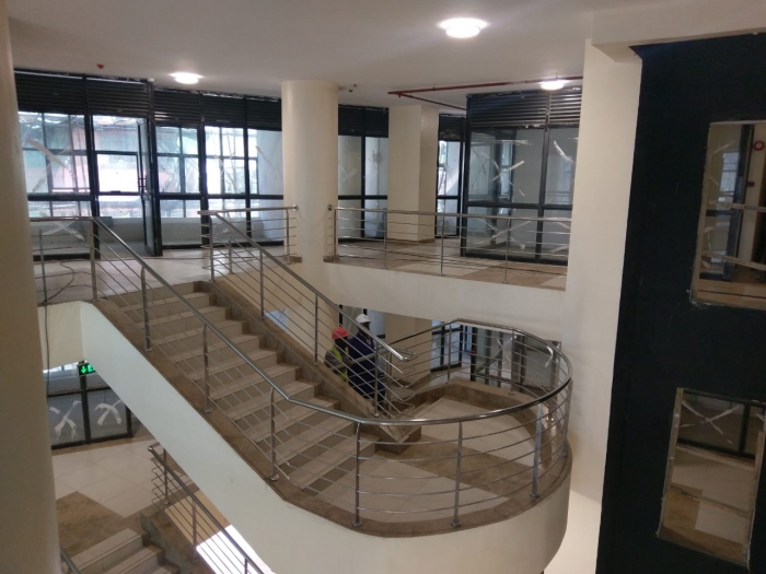 PROPOSED HOTEL MONTANA &amp; MALL